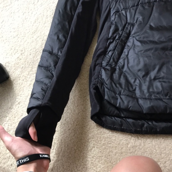 LULULEMON PULLOVER QUILTED JACKET - Picture 4 of 10